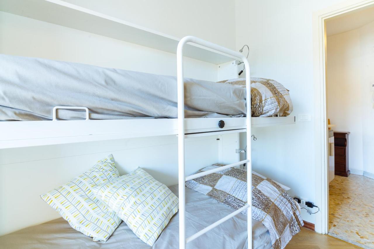 Erica Home - 2 Bedrooms, Terrace, Wifi Sanremo Bagian luar foto